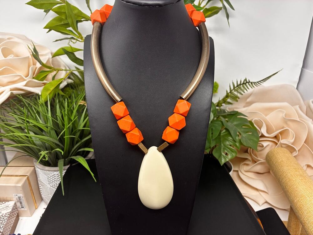 Vintage Modernist Orange & Cream Teardrop Statement Necklace